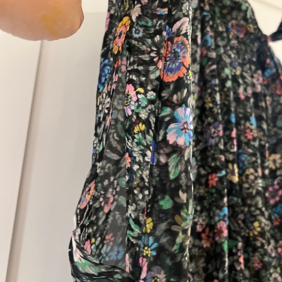 Megan Park Black Floral Silk Blouse Short Sleeves Tie Neck size 2 Top 80s Boho - Picture 5 of 7